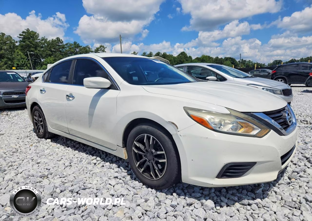 2016 Nissan Altima 2.5 S VIN:1N4AL3AP4GC178324 - 4
