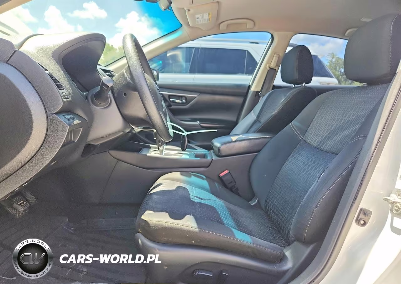 2016 Nissan Altima 2.5 S VIN:1N4AL3AP4GC178324 - 7