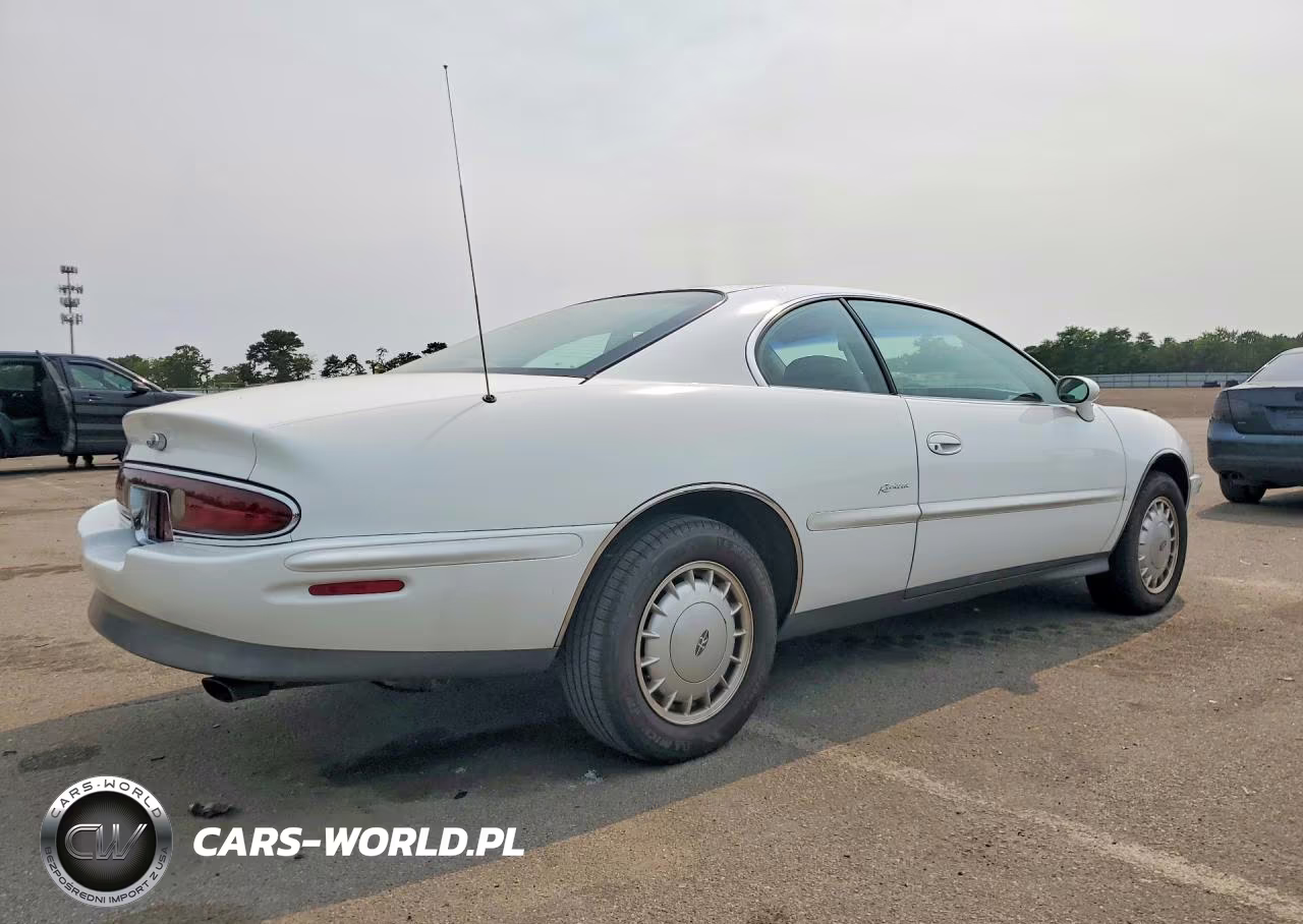 1995 Buick Riviera VIN:1G4GD22K0S4717888 - 3