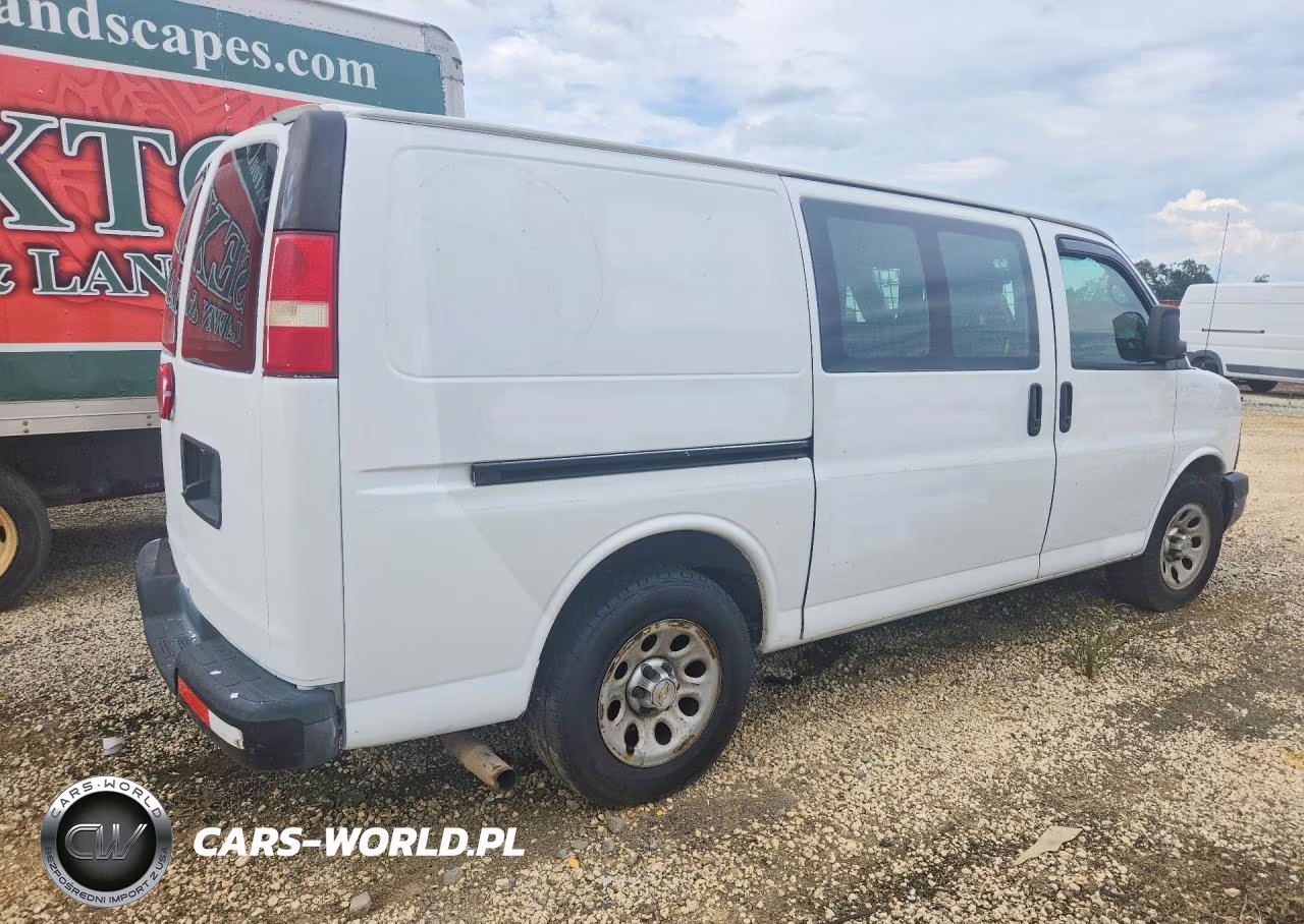2013 Chevrolet Express G1500 Delivery Van VIN:1GCSGAFX6D1162505 - 3