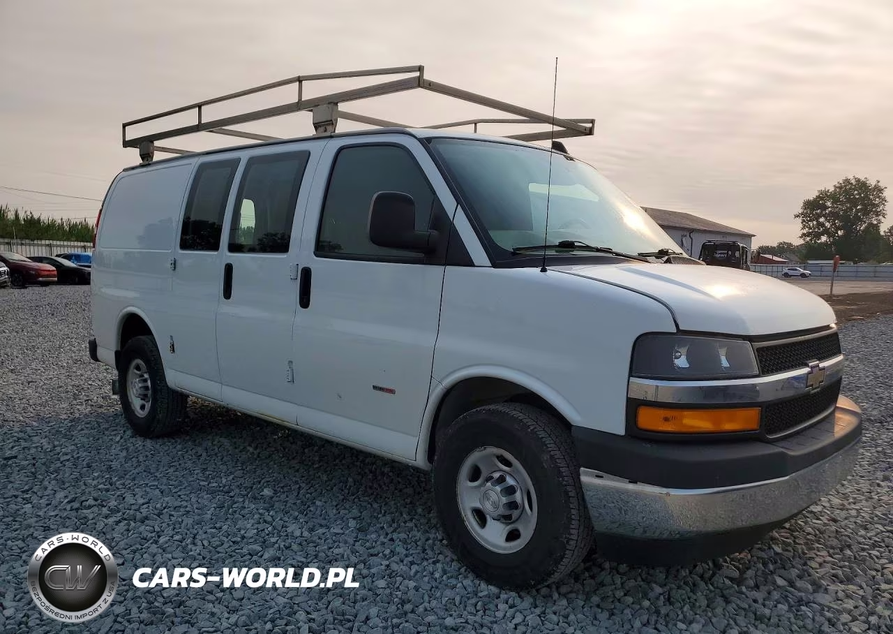 2019 Chevrolet Express G2500 VIN:1GCWGAF1XK1254985 - 4