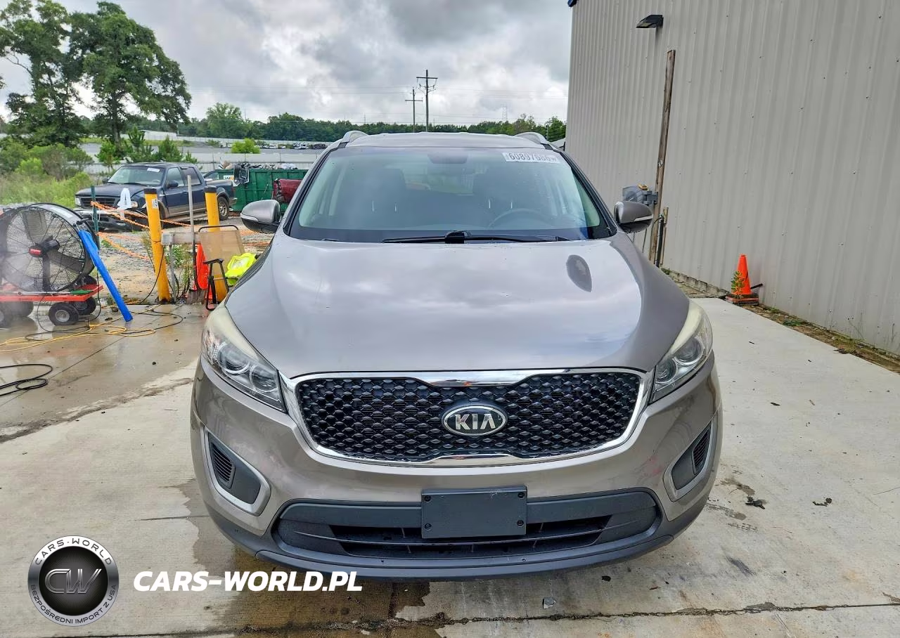 2016 Kia Sorento Lx VIN:5XYPGDA39GG042861 - 5