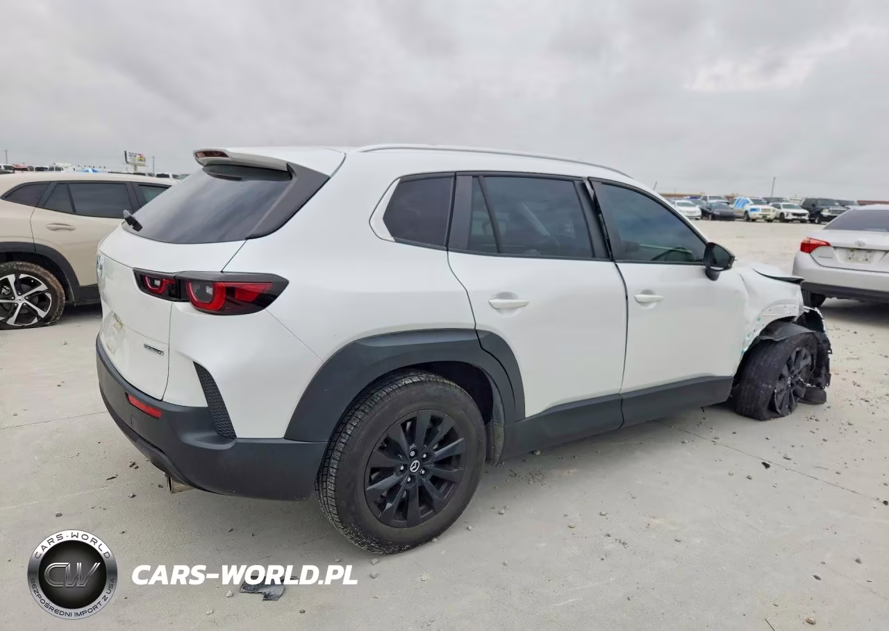 2023 Mazda Cx-50 Preferred Plus VIN:7MMVABCM1PN106905 - 3