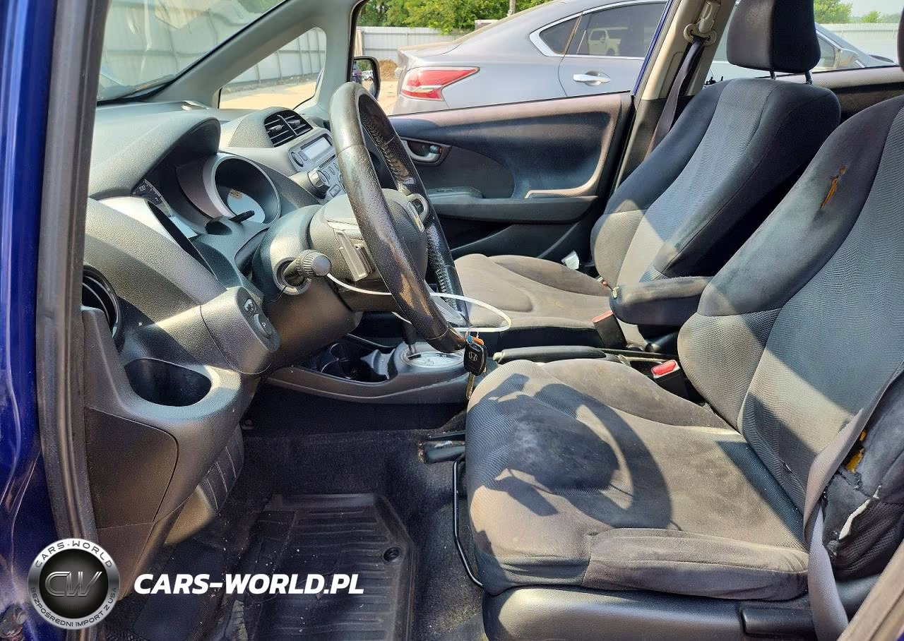 2009 Honda Fit Sport VIN:JHMGE88449S031158 - 7