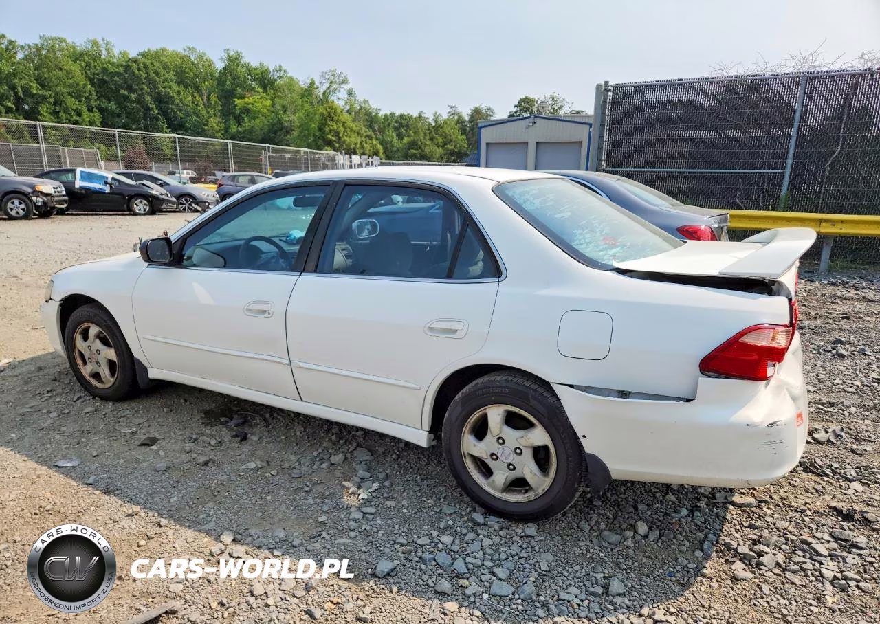 1998 Honda Accord Ex VIN:1HGCG5656WA268645 - 2