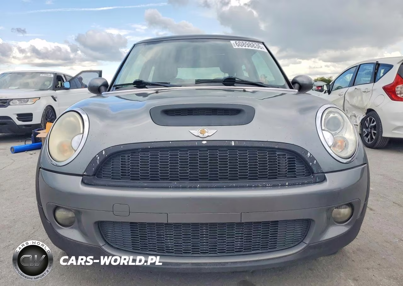 2008 Mini Cooper S VIN:WMWMF73598TT86697 - 5