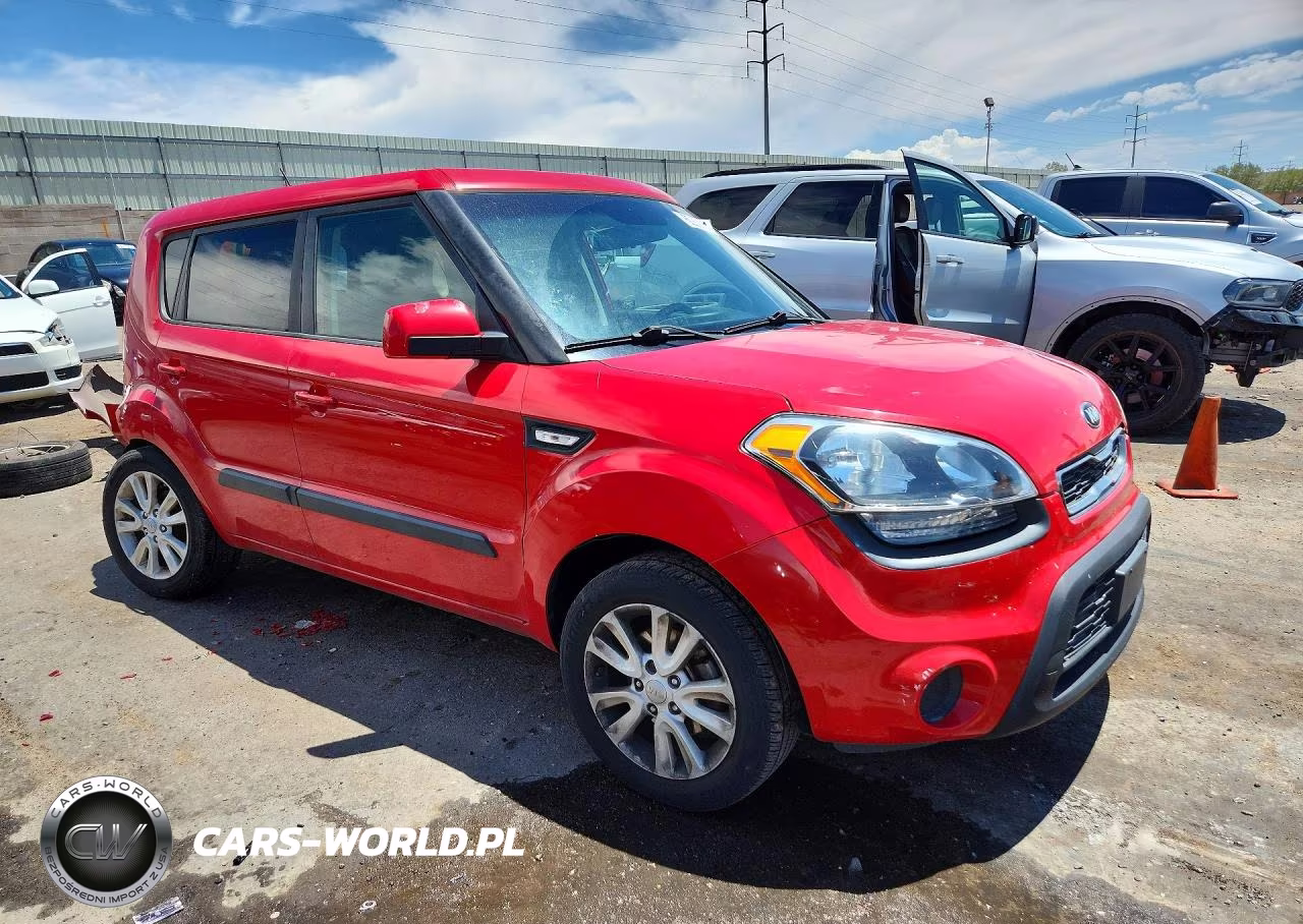 2013 Kia Soul Base VIN:KNDJT2A59D7547122 - 4