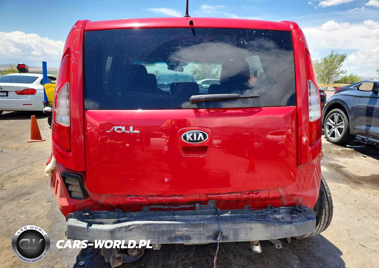 2013 Kia Soul Base VIN:KNDJT2A59D7547122 - 6