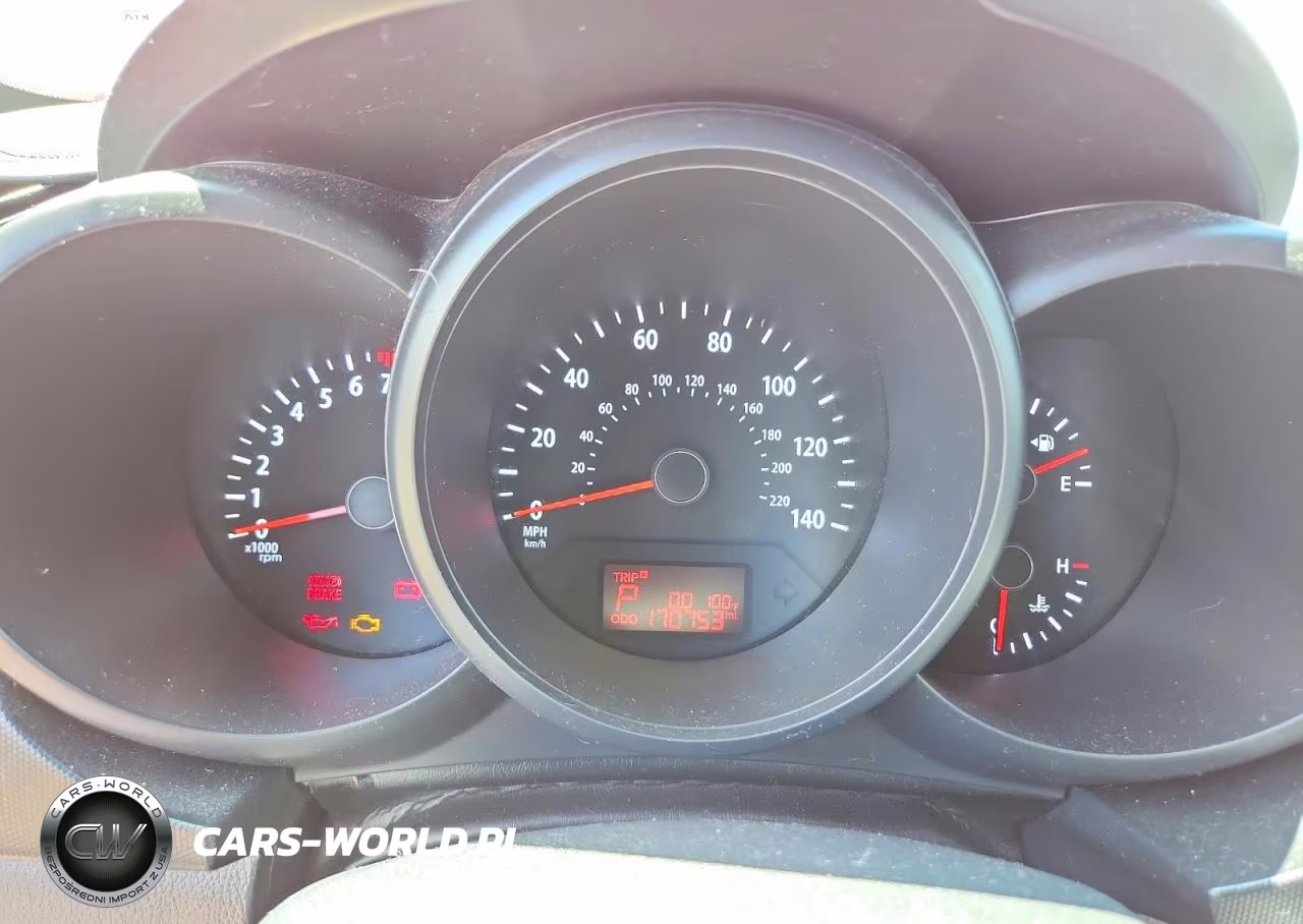 2013 Kia Soul Base VIN:KNDJT2A59D7547122 - 9