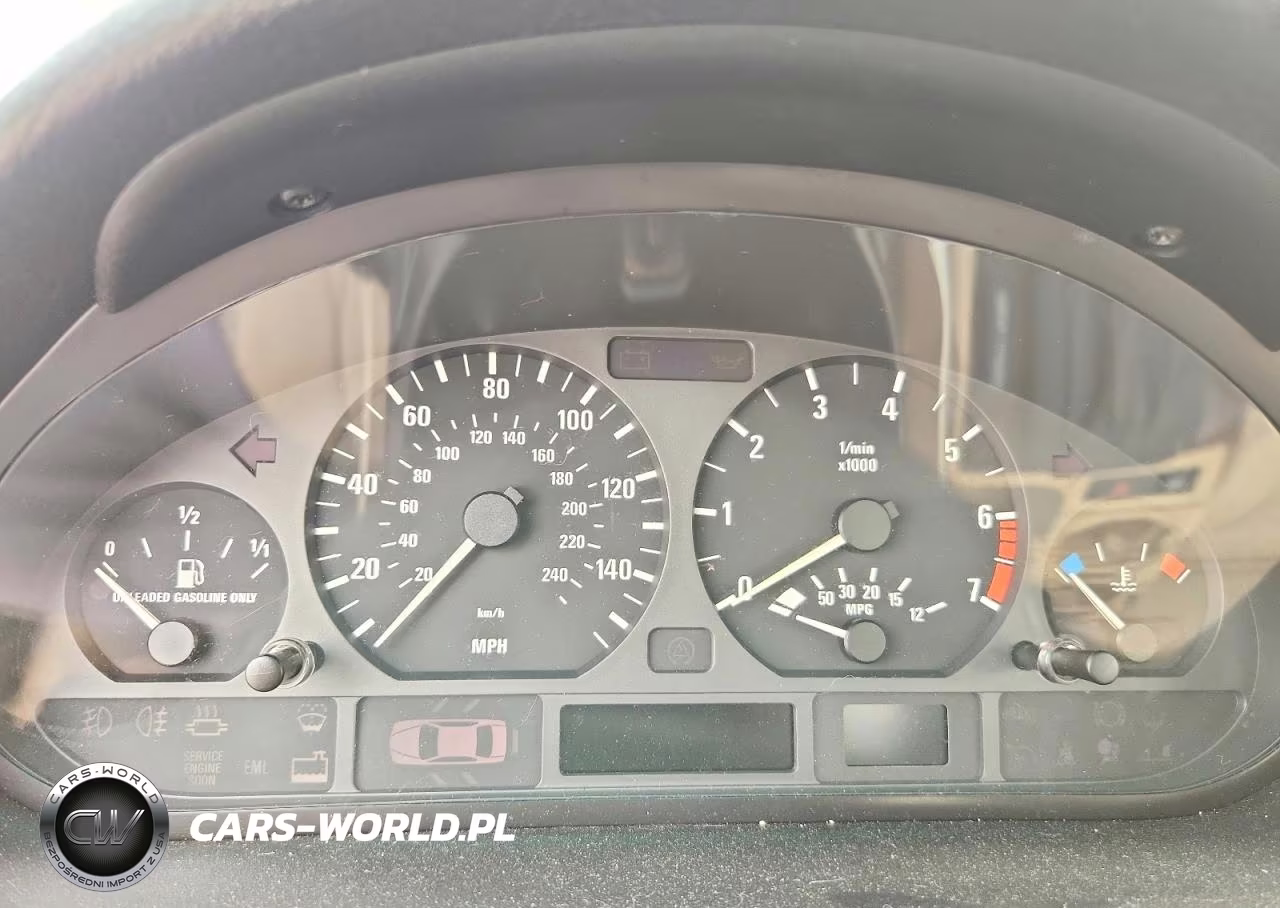 2000 BMW 323 I VIN:WBAAM3345YFP72556 - 9