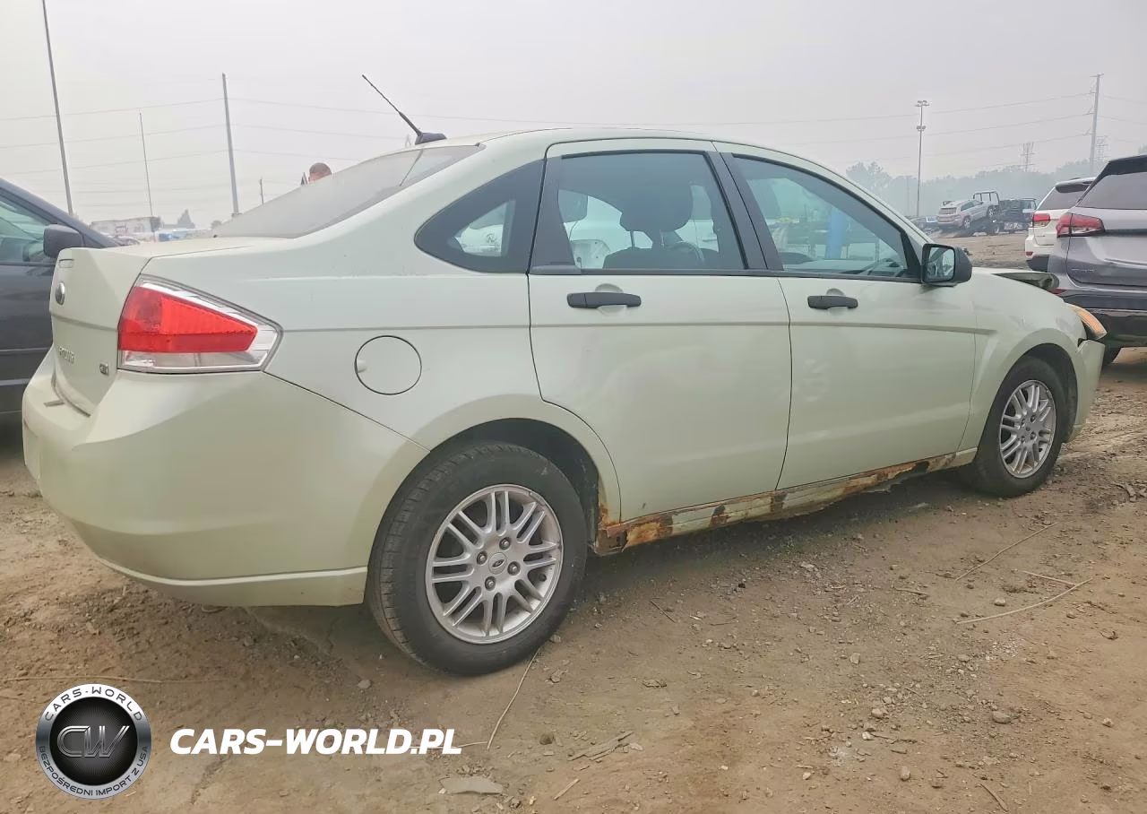 2011 Ford Focus Se VIN:1FAHP3FN0BW129560 - 3