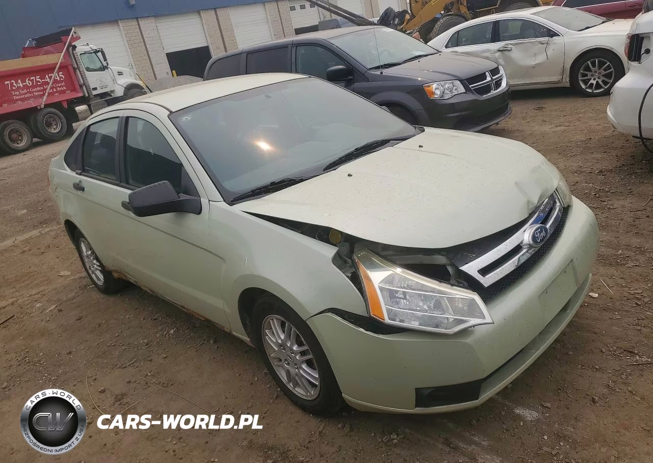 2011 Ford Focus Se VIN:1FAHP3FN0BW129560 - 4