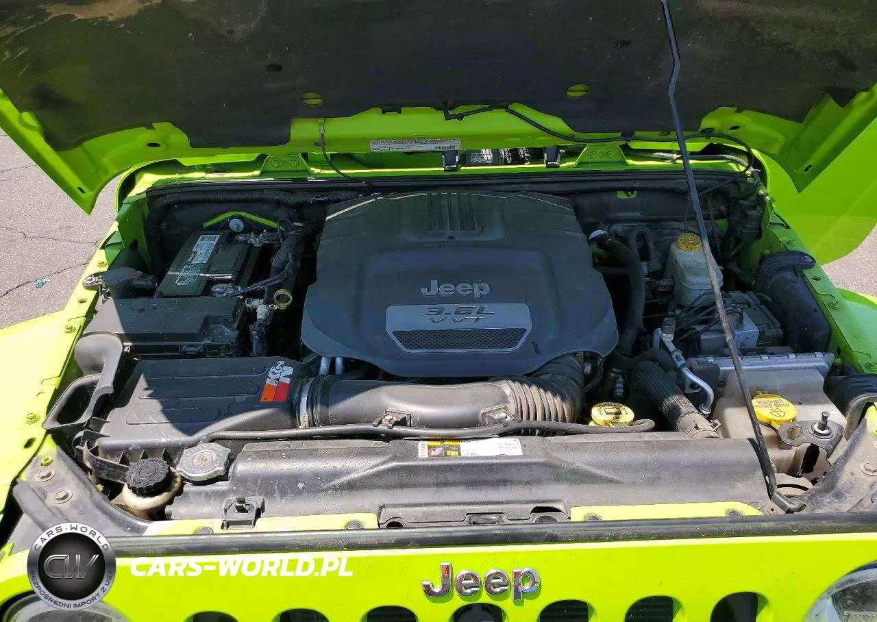 2012 Jeep Wrangler Unlimited Sahara VIN:1C4BJWEG8CL236977 - 12