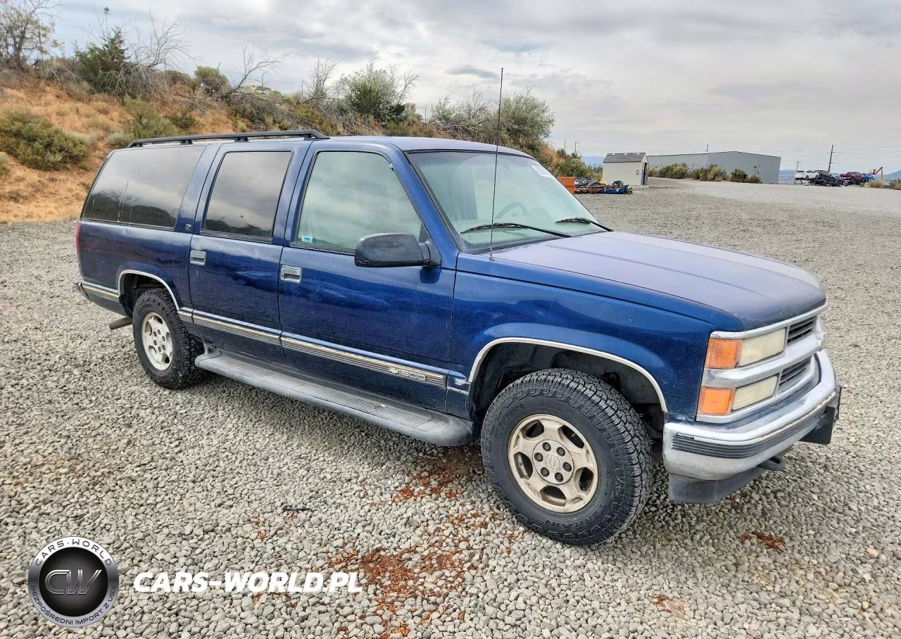 1999 Chevrolet Suburban K1500 VIN:3GNFK16R8XG222878 - 4