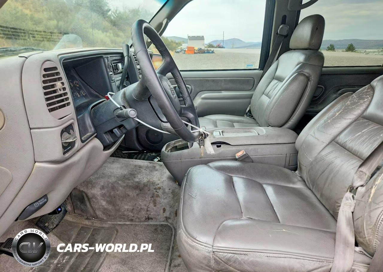 1999 Chevrolet Suburban K1500 VIN:3GNFK16R8XG222878 - 7