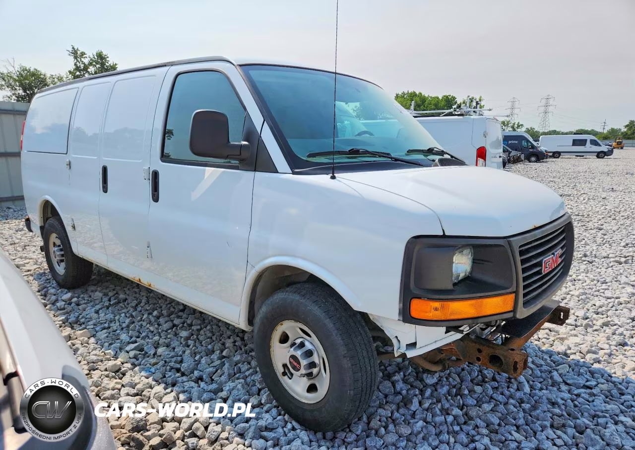 2015 GMC Savana G2500 VIN:1GTW7FCF7F1272797 - 3