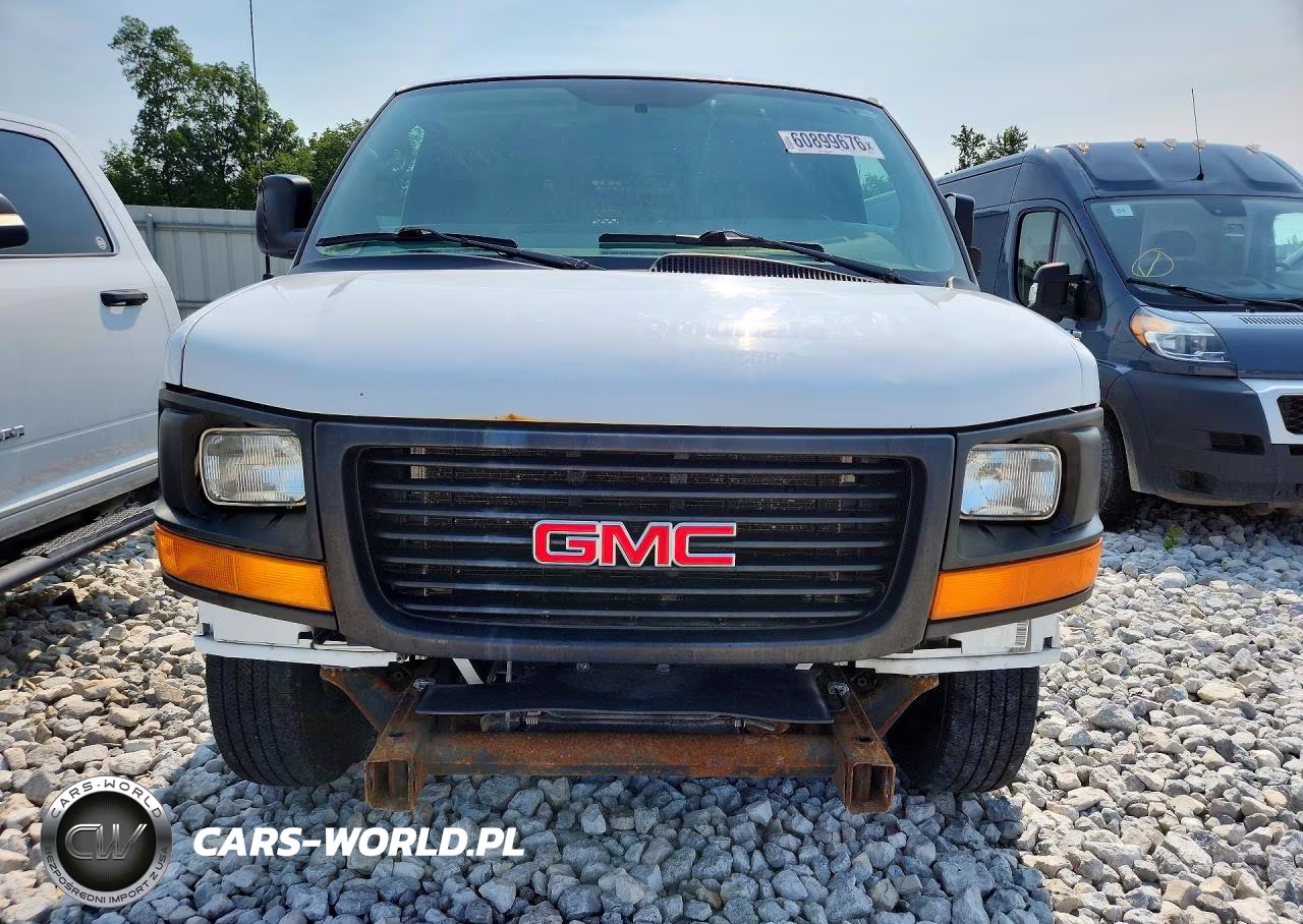 2015 GMC Savana G2500 VIN:1GTW7FCF7F1272797 - 4