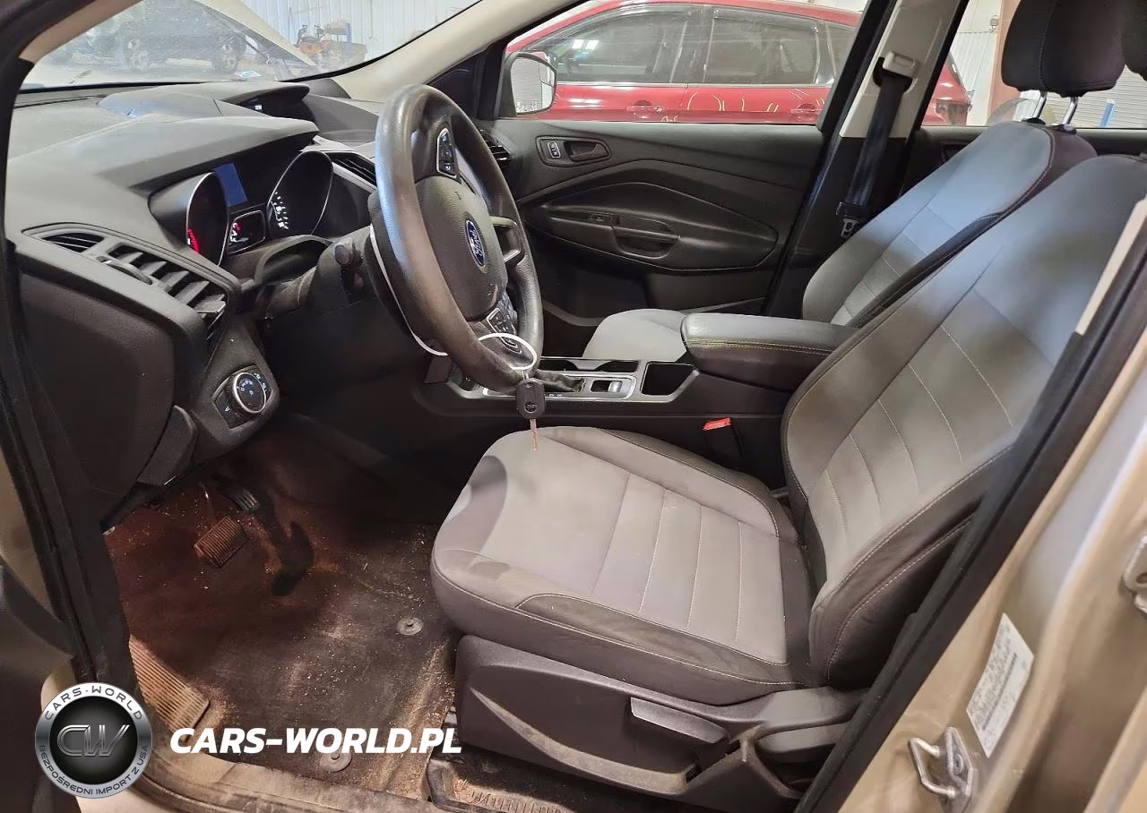 2017 Ford Escape S VIN:1FMCU0F74HUB39098 - 7