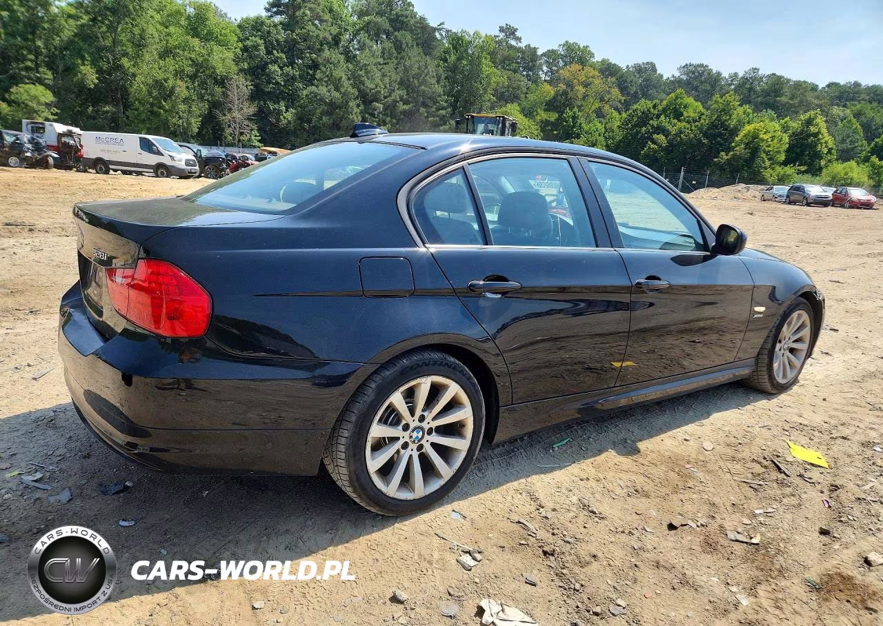 2011 BMW 328 Xi VIN:WBAPK7C56BA970969 - 3