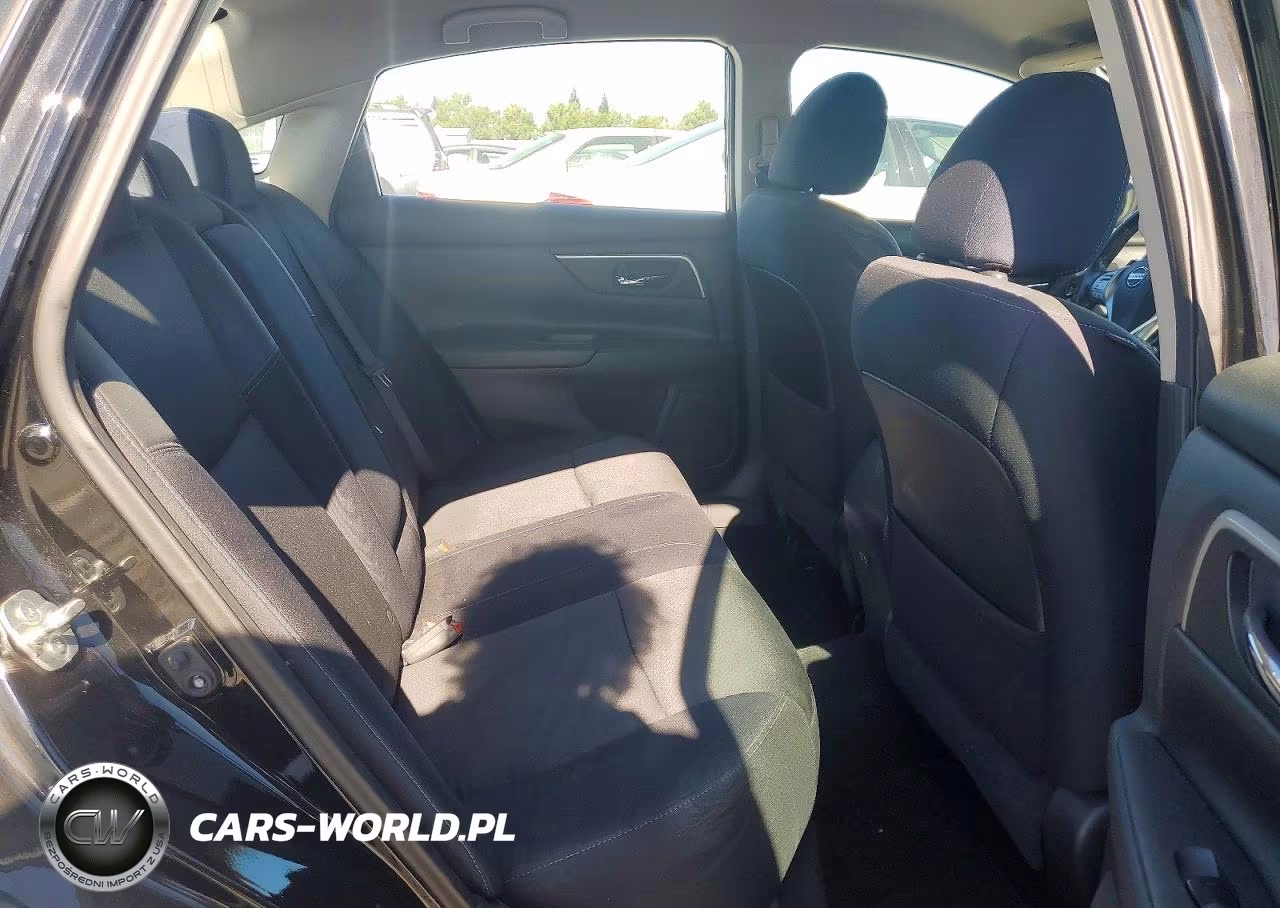 2018 Nissan Altima 2.5 Sr VIN:1N4AL3AP4JC127624 - 10