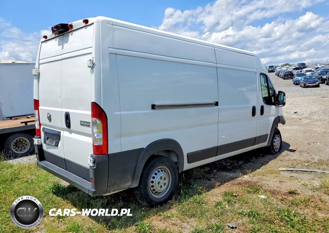 2025 Ram Promaster 2500 Delivery Van VIN:3C6LRVDGXSE509571 - 3