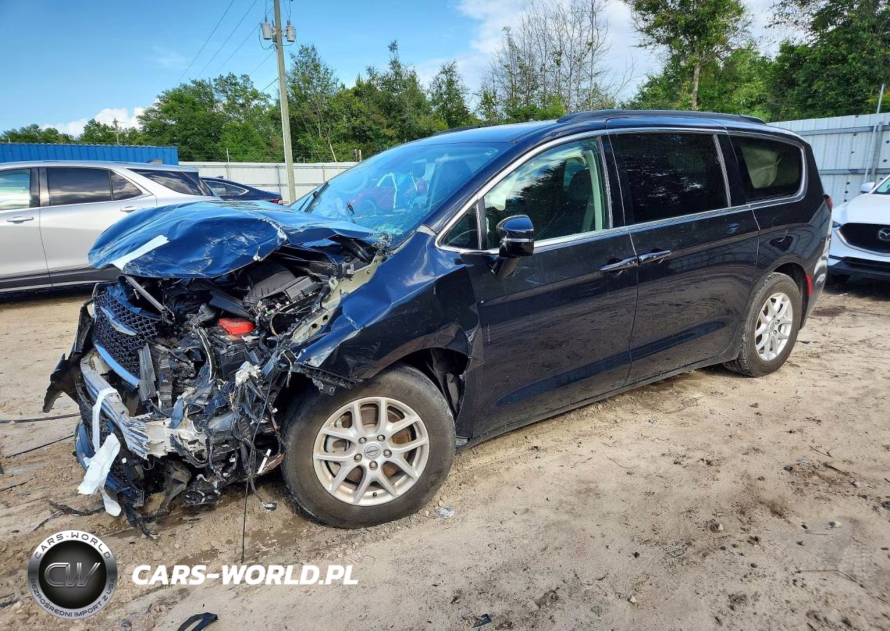 2022 Chrysler Pacifica Touring L VIN:2C4RC1BG8NR191145 - 1