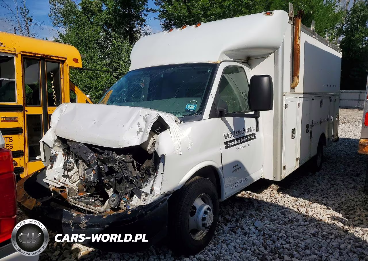 2019 Chev Express G4500 – zdjęcie 1 z 13