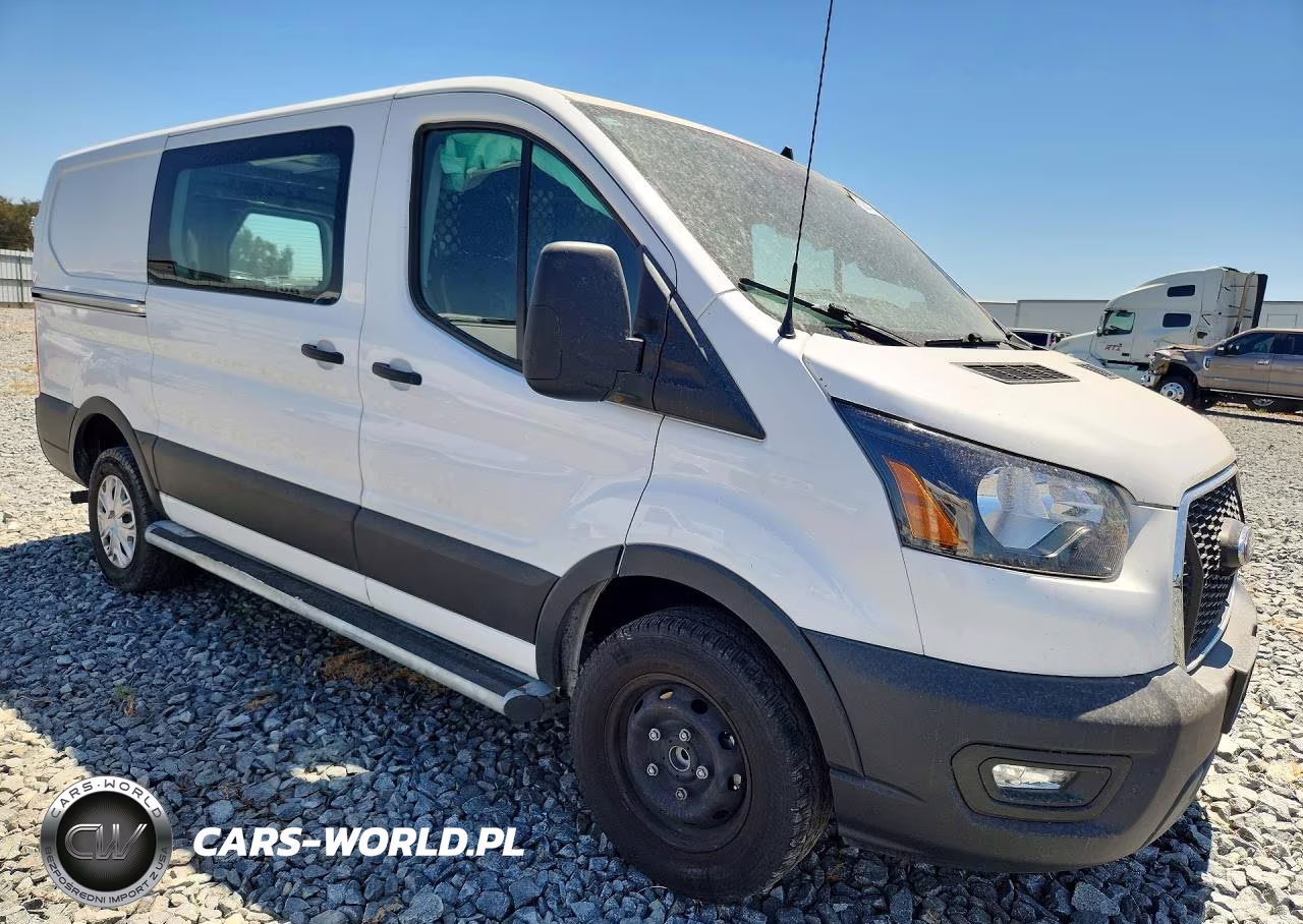 2024 Ford Transit 250 Delivery Van VIN:1FTBR1Y82RKA33341 - 4