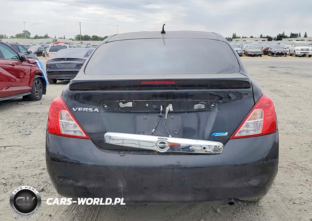 2014 Nissan Versa 1.6 S Plus VIN:3N1CN7AP8EL841564 - 6