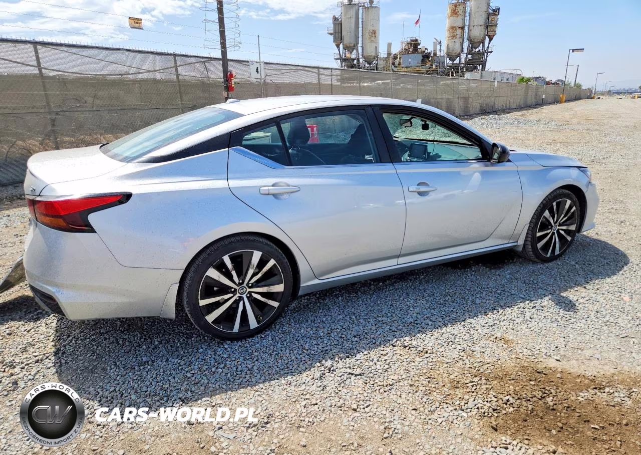 2020 Nissan Altima Sr VIN:1N4BL4CV1LN307088 - 3