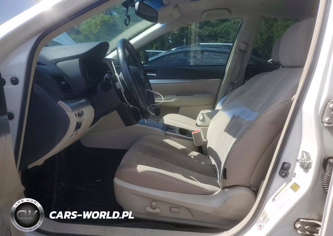 2014 Subaru Outback 2.5I Premium VIN:4S4BRCCC5E3264290 - 7
