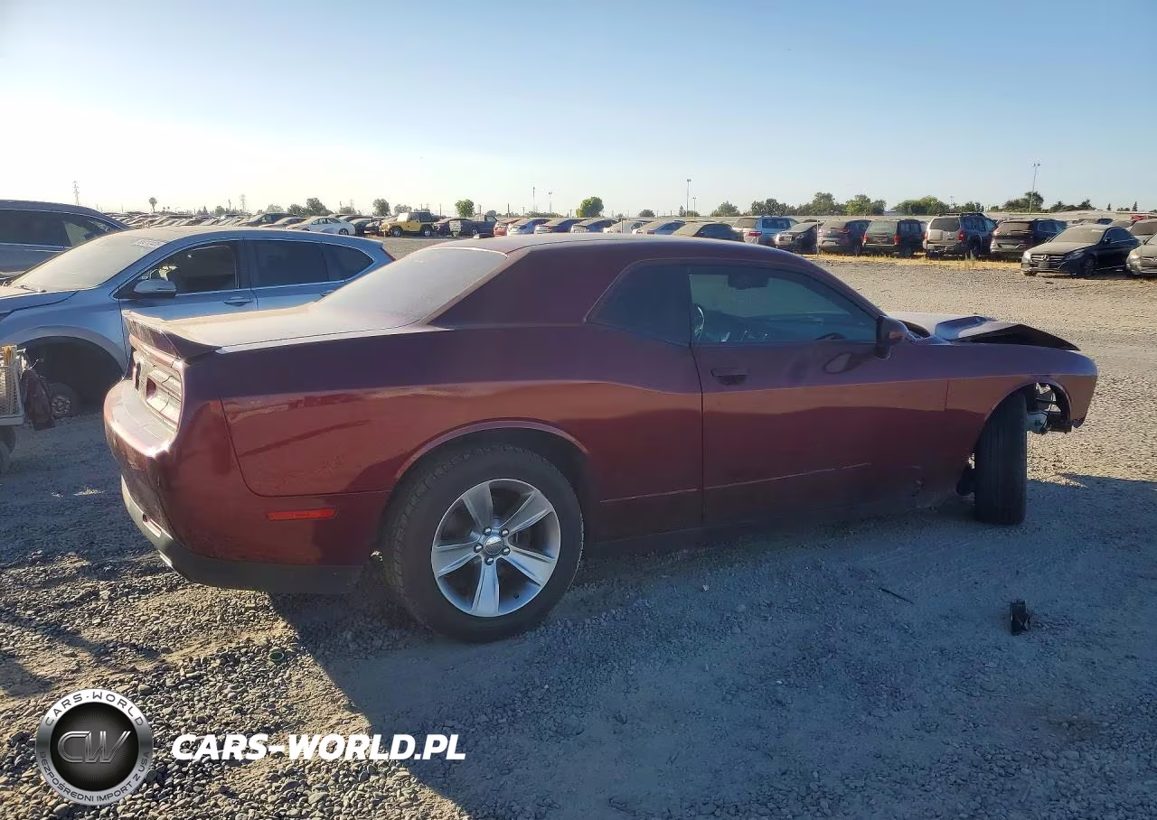 2019 Dodge Challenger Sxt VIN:2C3CDZAG9KH744409 - 3