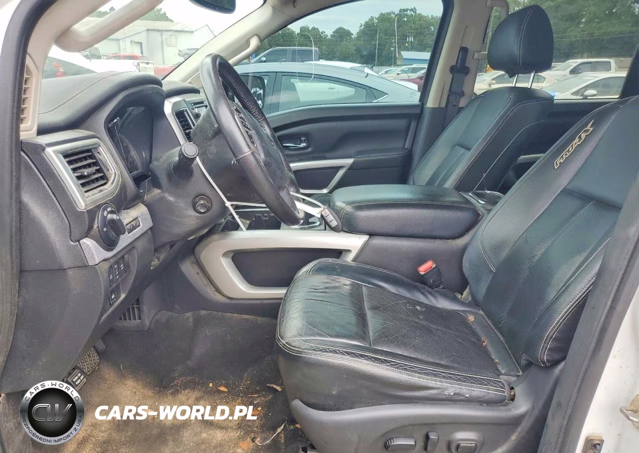 2018 Nissan Titan Pro-4X VIN:1N6AA1E51JN525467 - 7