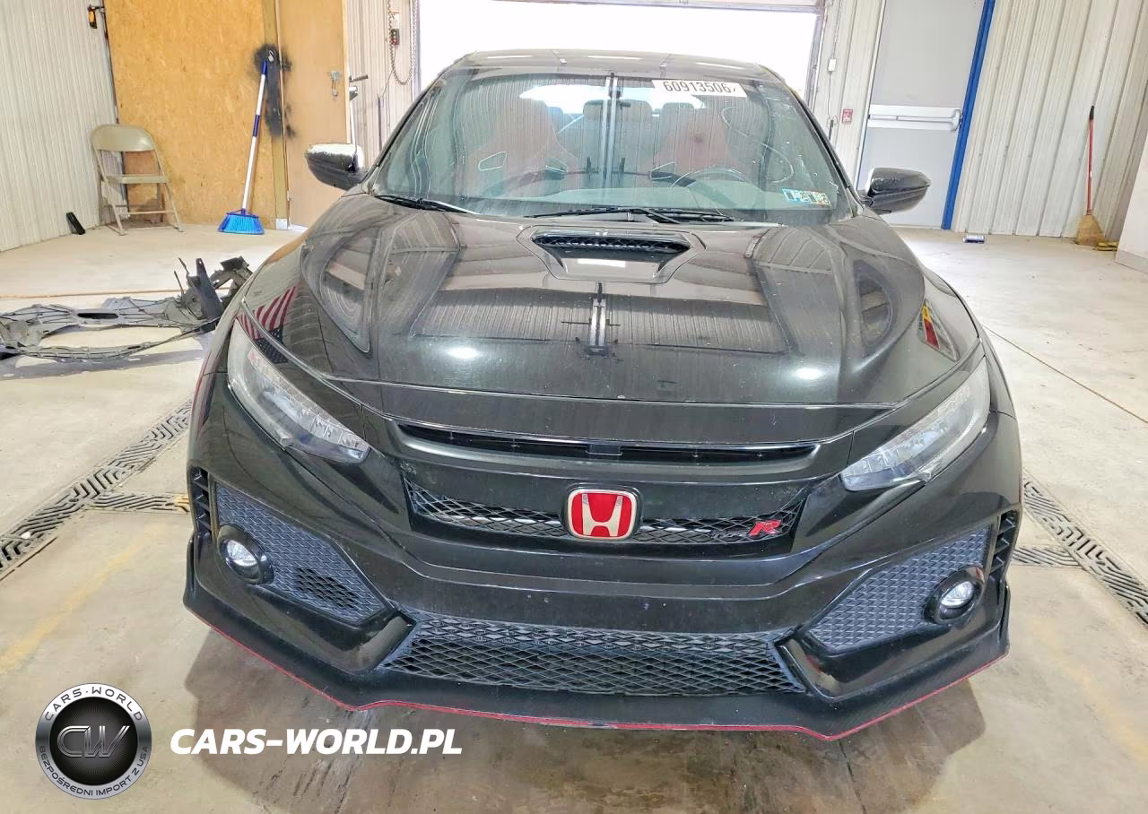 2018 Honda Civic Type-R Touring VIN:SHHFK8G74JU202363 - 5