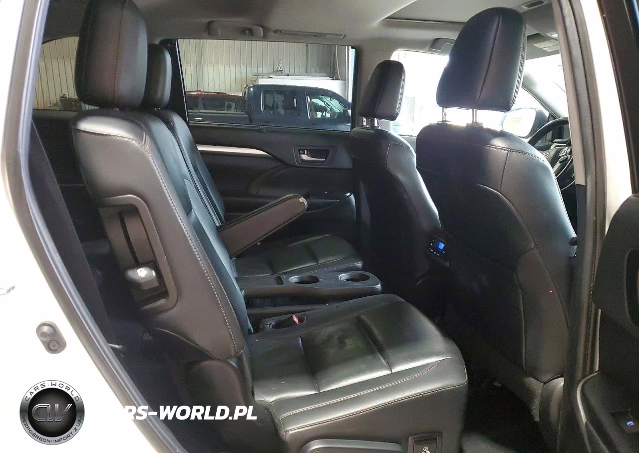 2019 Toyota Highlander Xle VIN:5TDJZRFH6KS598302 - 11