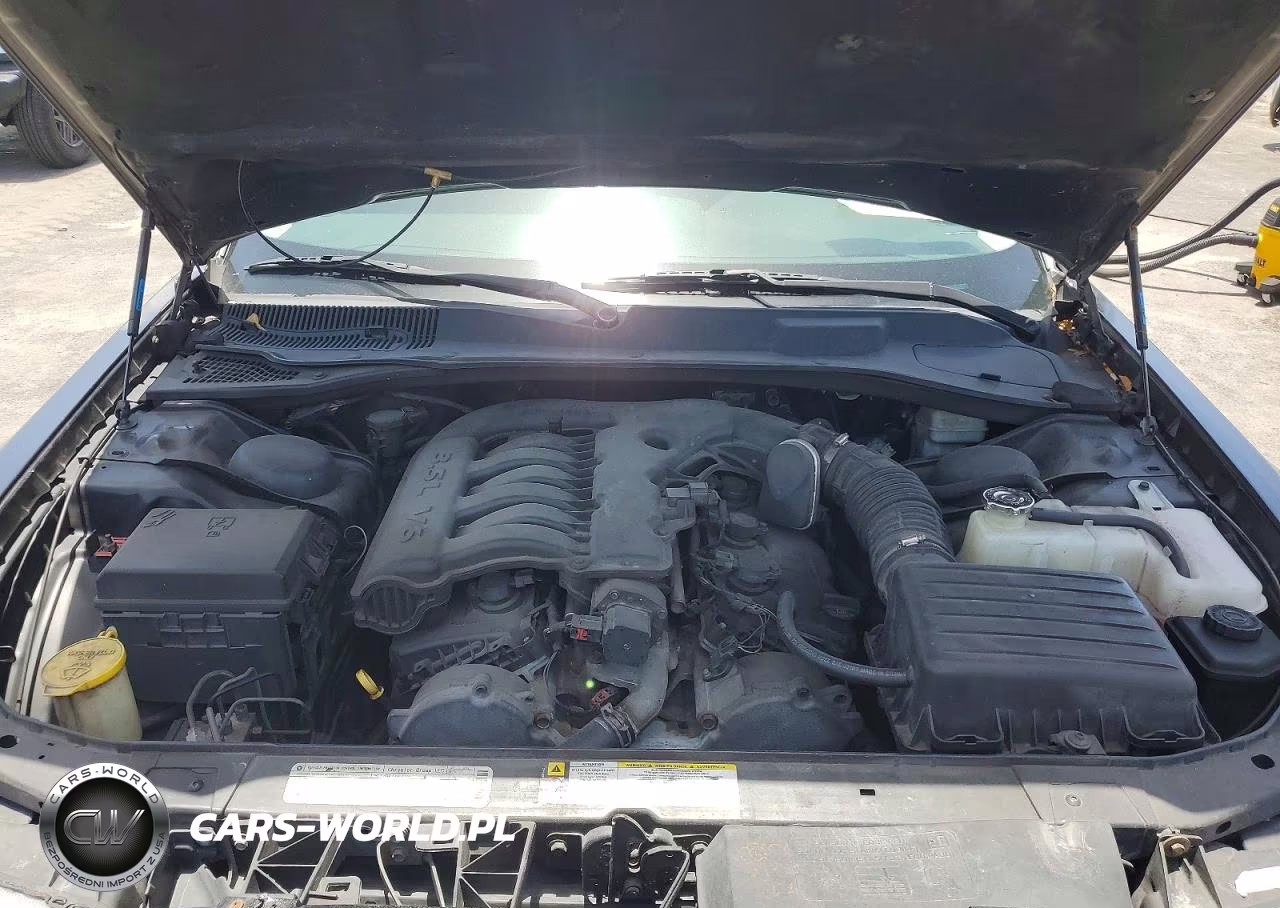 2010 Chrysler 300 Touring VIN:2C3CA5CVXAH185299 - 11