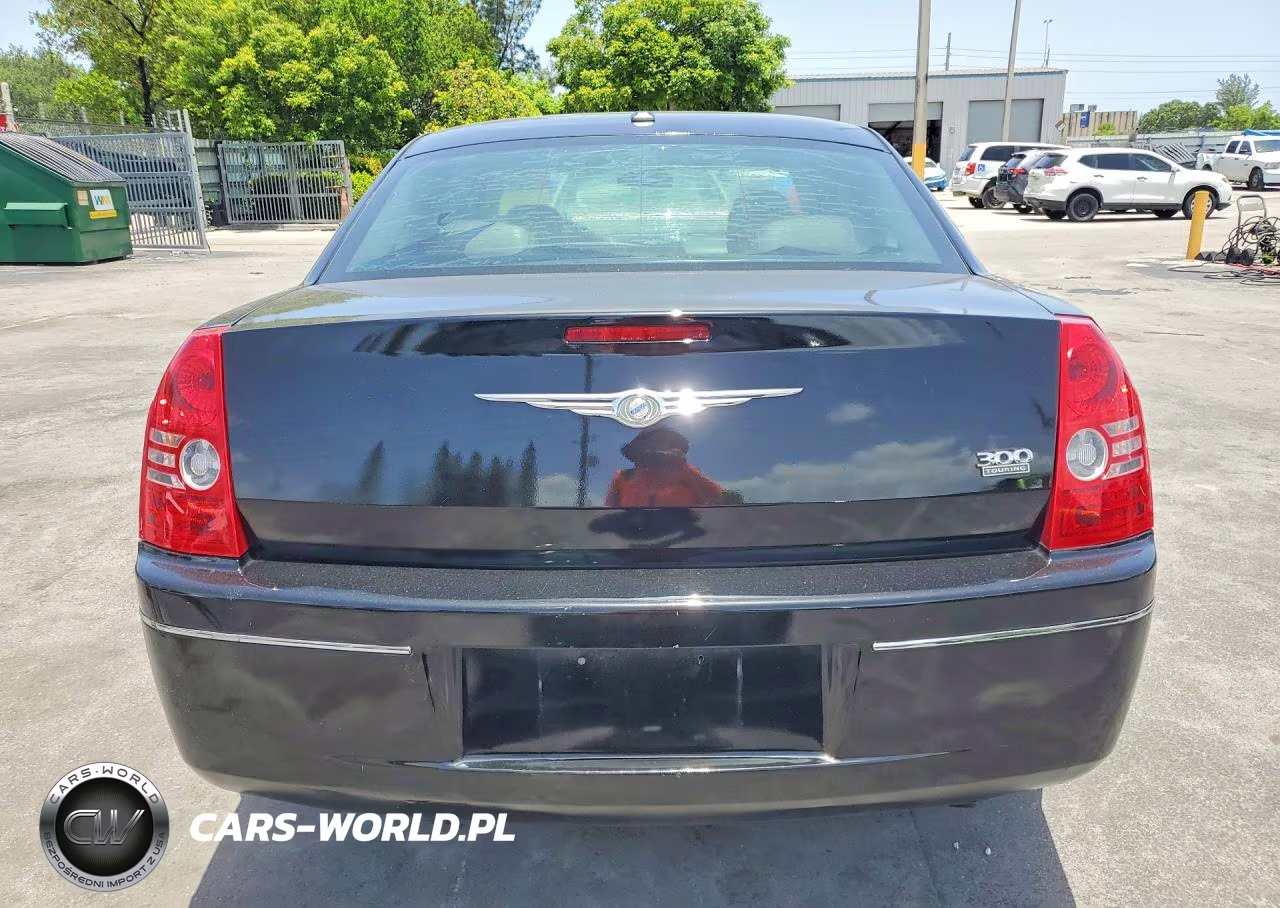 2010 Chrysler 300 Touring VIN:2C3CA5CVXAH185299 - 6