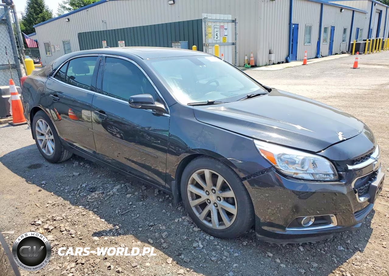 2014 Chevrolet Malibu 2Lt VIN:1G11E5SL9EF174933 - 4