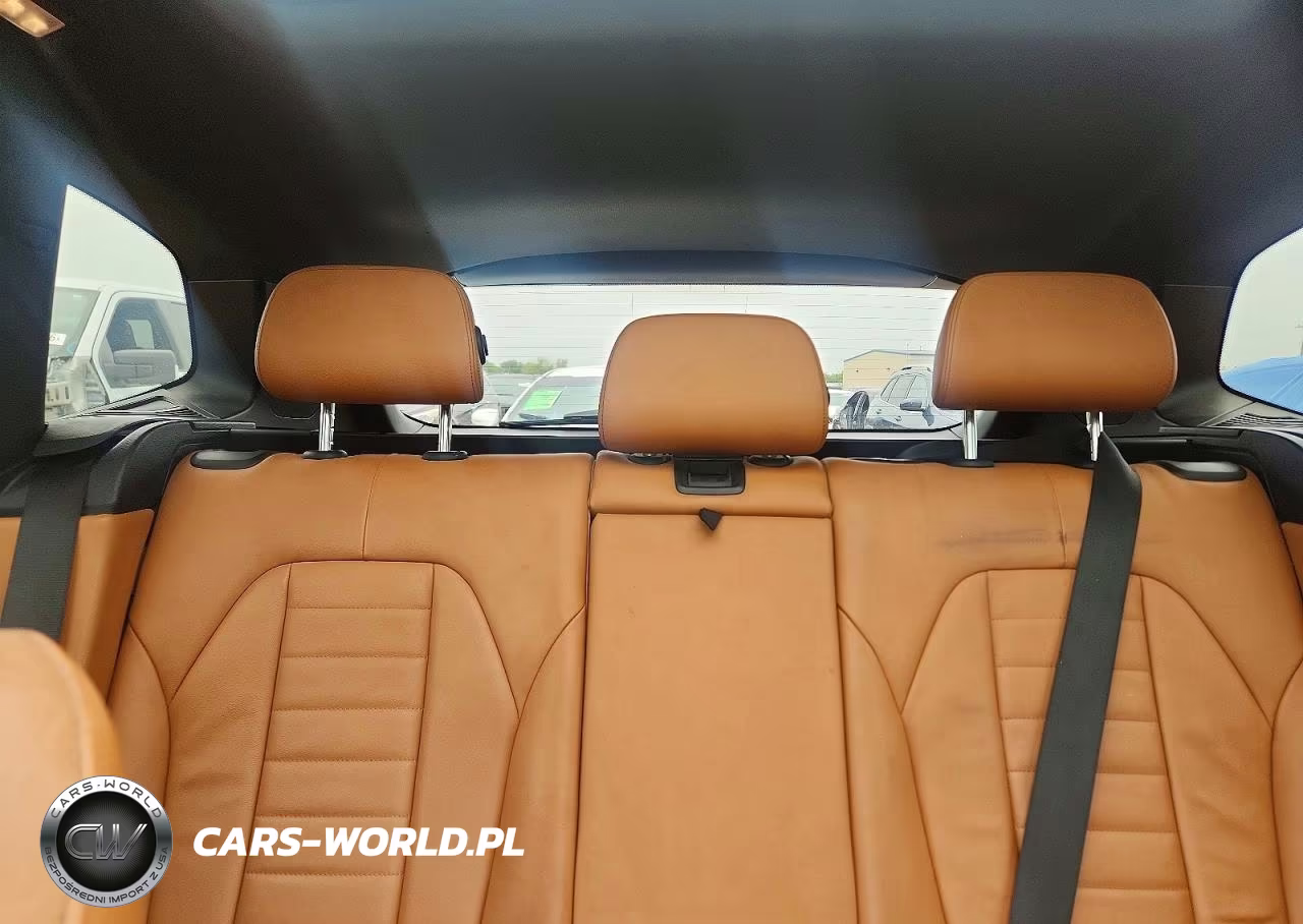 2019 BMW X3 xDrive30I VIN:5UXTR9C59KLP92728 - 10
