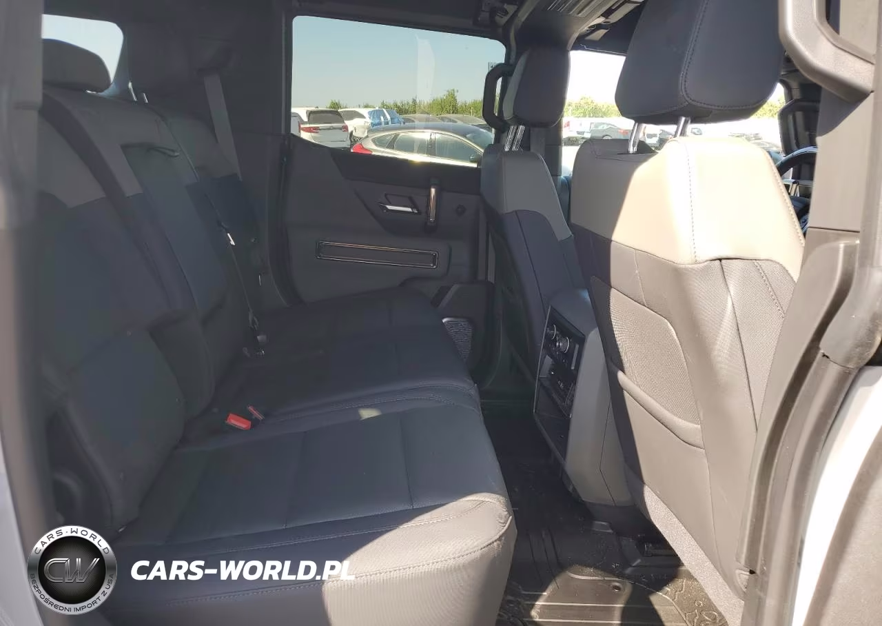 2025 GMC Hummer Suv 2X VIN:1GKB0NDE9SU108368 - 11