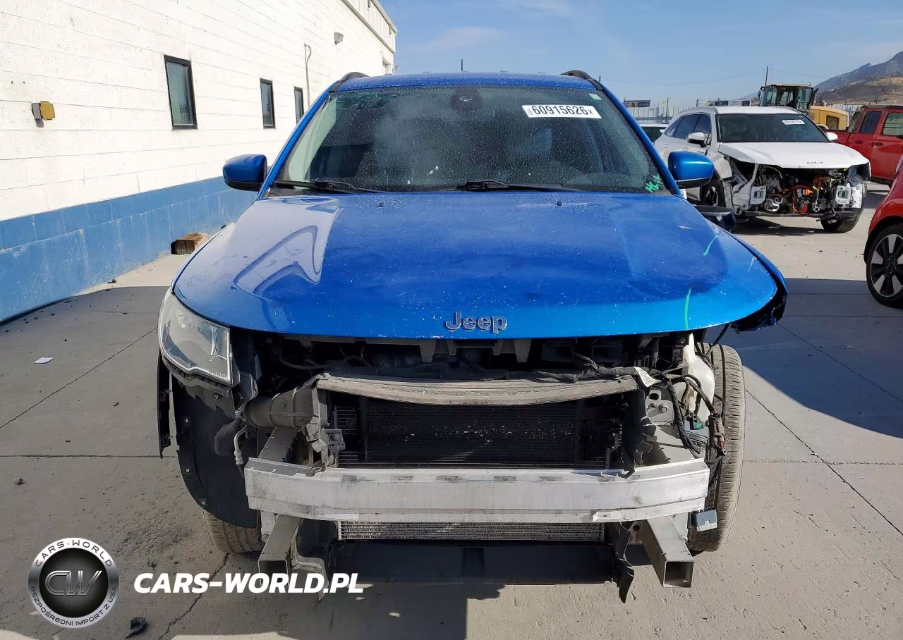 2019 Jeep Compass Latitude VIN:3C4NJDBB7KT781419 - 5