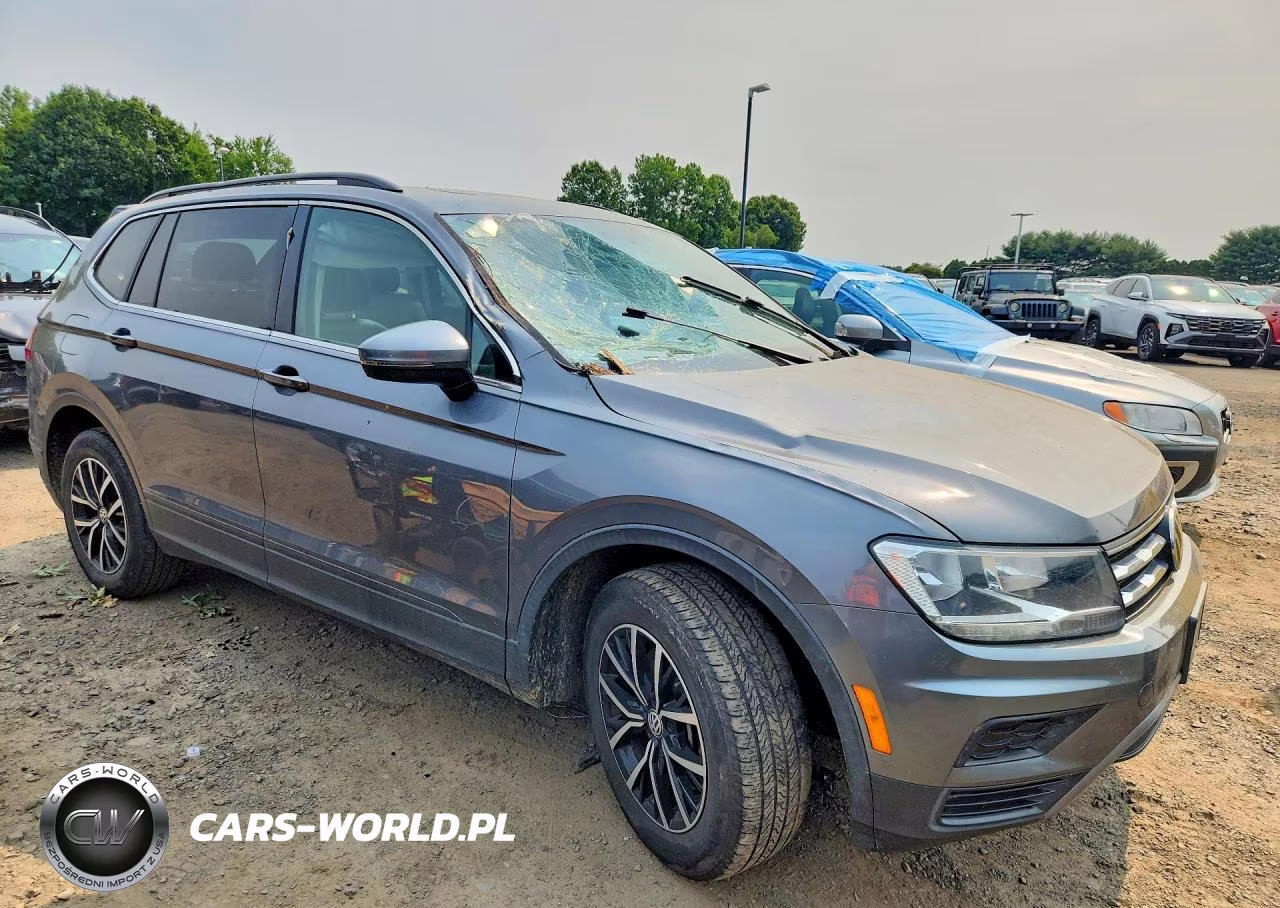 2019 Volkswagen Tiguan Se-Sel-Sel R-Line Jet-Black-Se VIN:3VV2B7AXXKM076544 - 4