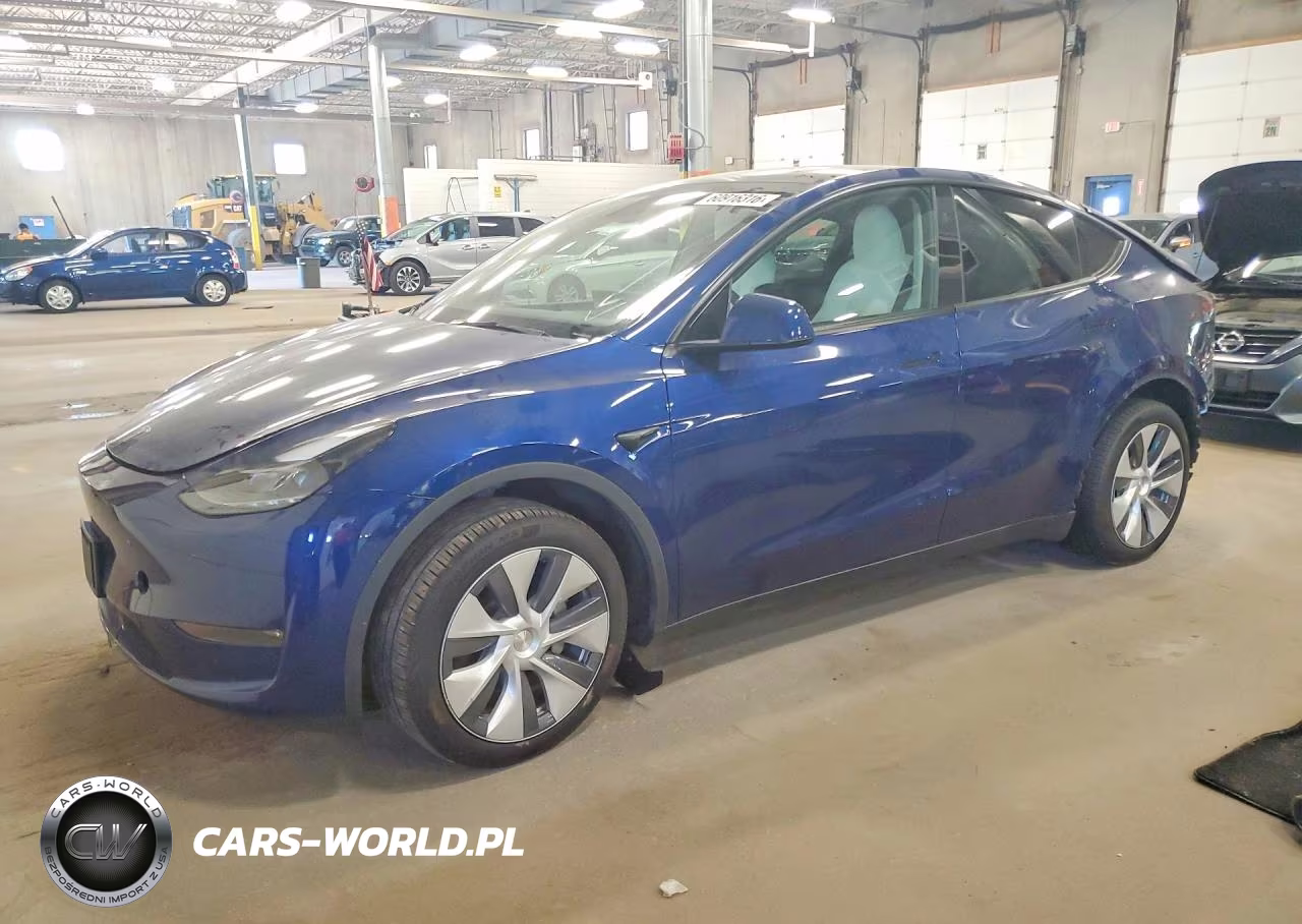 2024 Tesla Model Y – zdjęcie 1 z 13