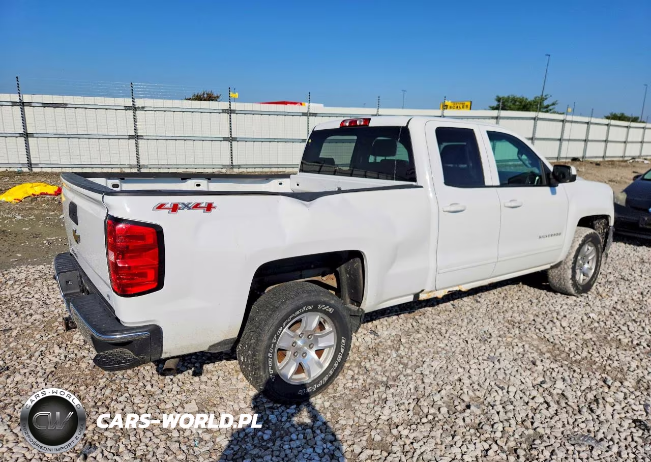 2017 Chevrolet Silverado K1500 Lt VIN:1GCVKREH0HZ170935 - 3