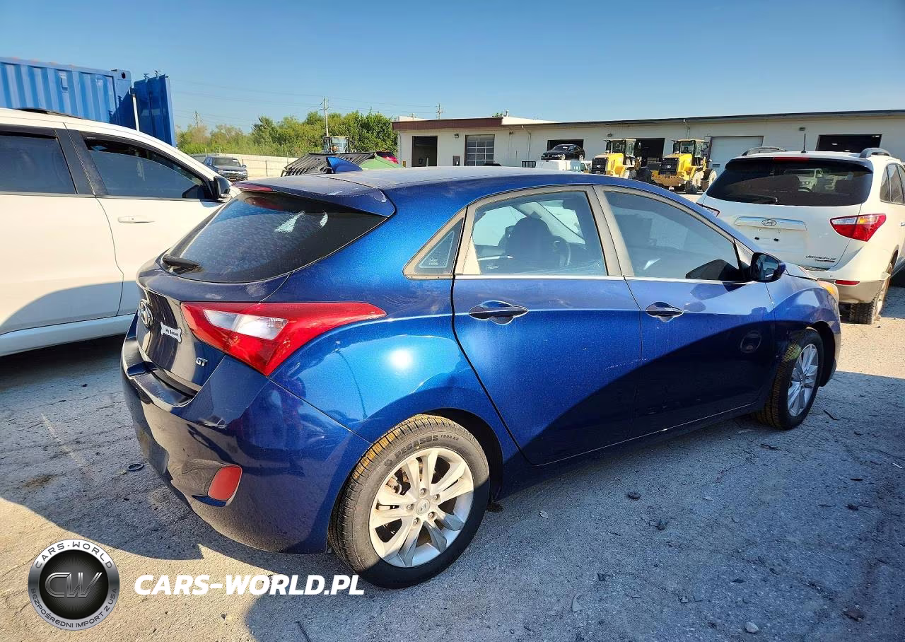 2013 Hyundai Elantra Gt Base VIN:KMHD35LE0DU025116 - 3