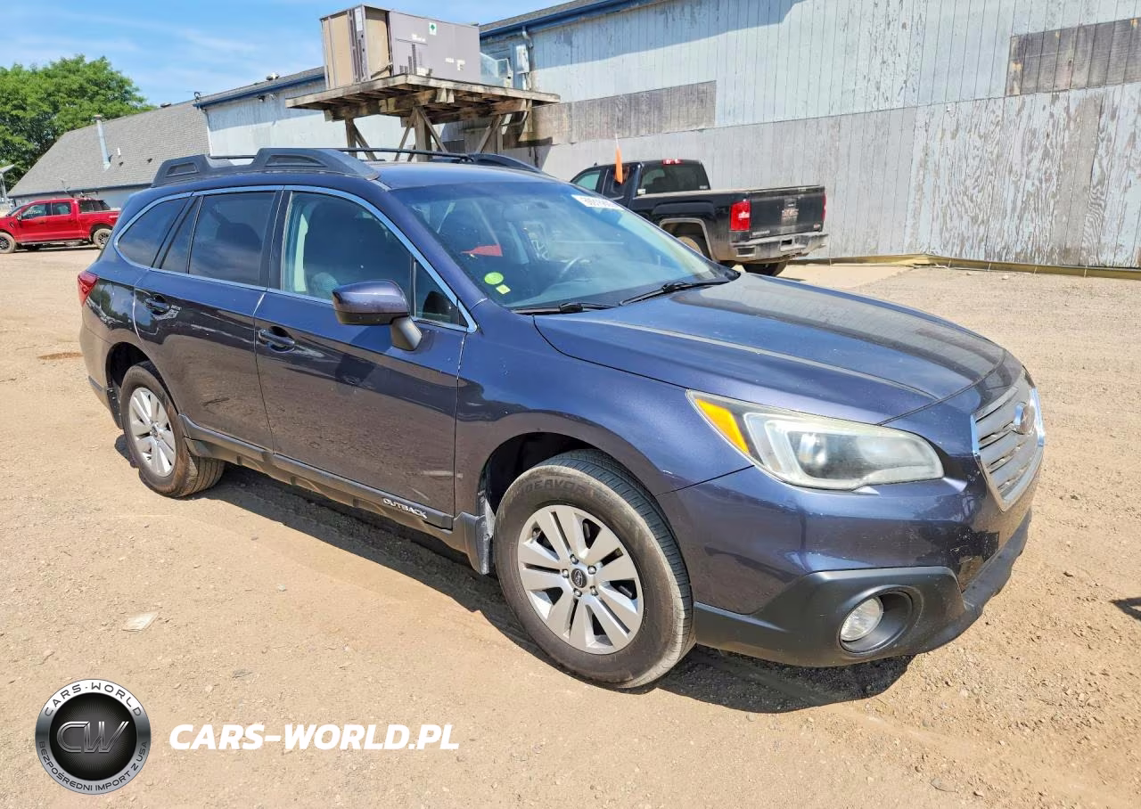2015 Subaru Outback 2.5I Premium VIN:4S4BSACC7F3333572 - 4