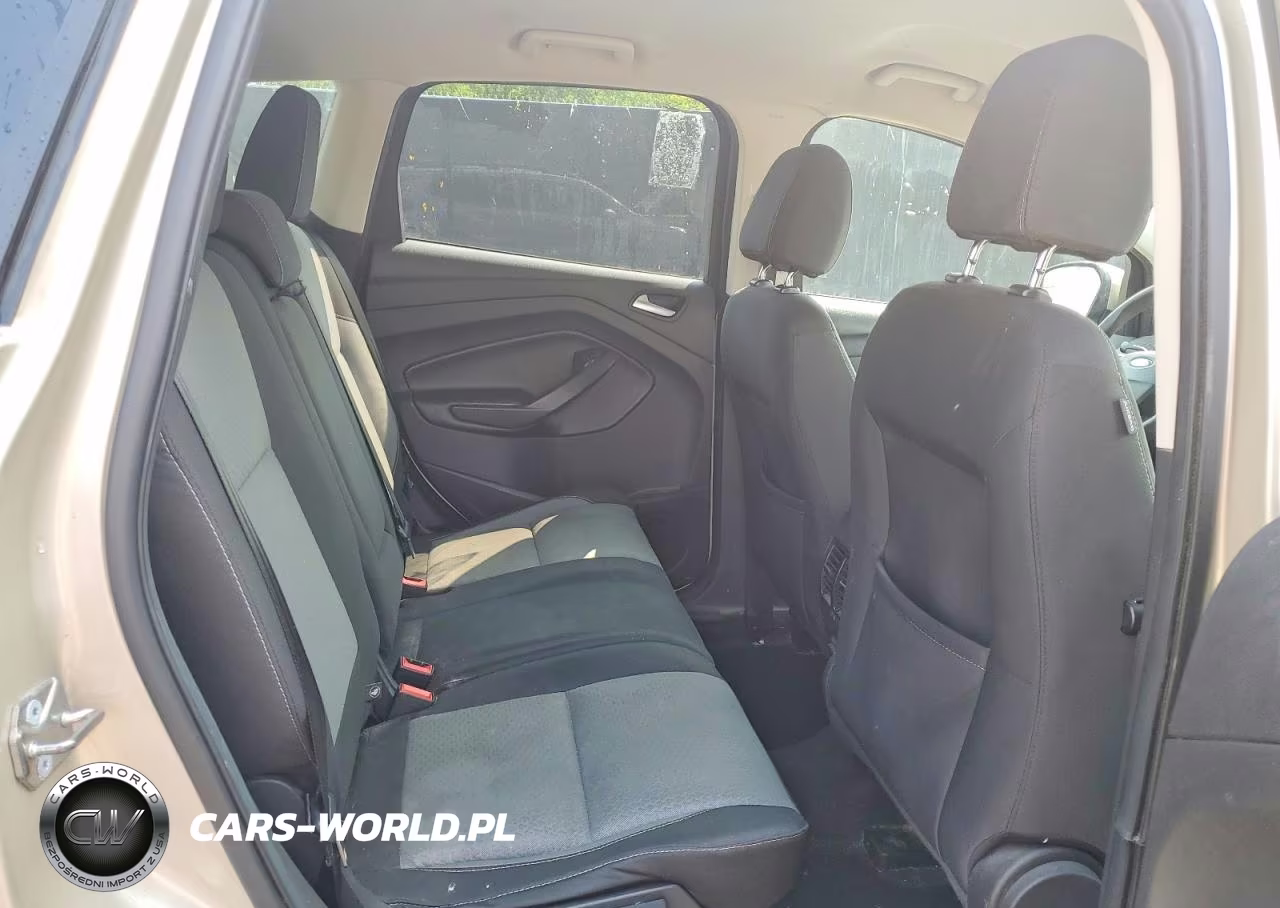 2017 Ford Escape Se VIN:1FMCU0GD7HUE06674 - 10