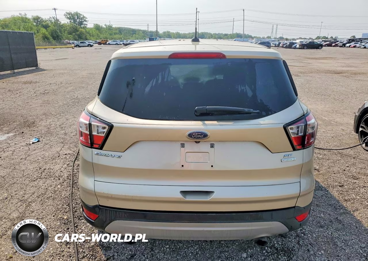 2017 Ford Escape Se VIN:1FMCU0GD7HUE06674 - 6