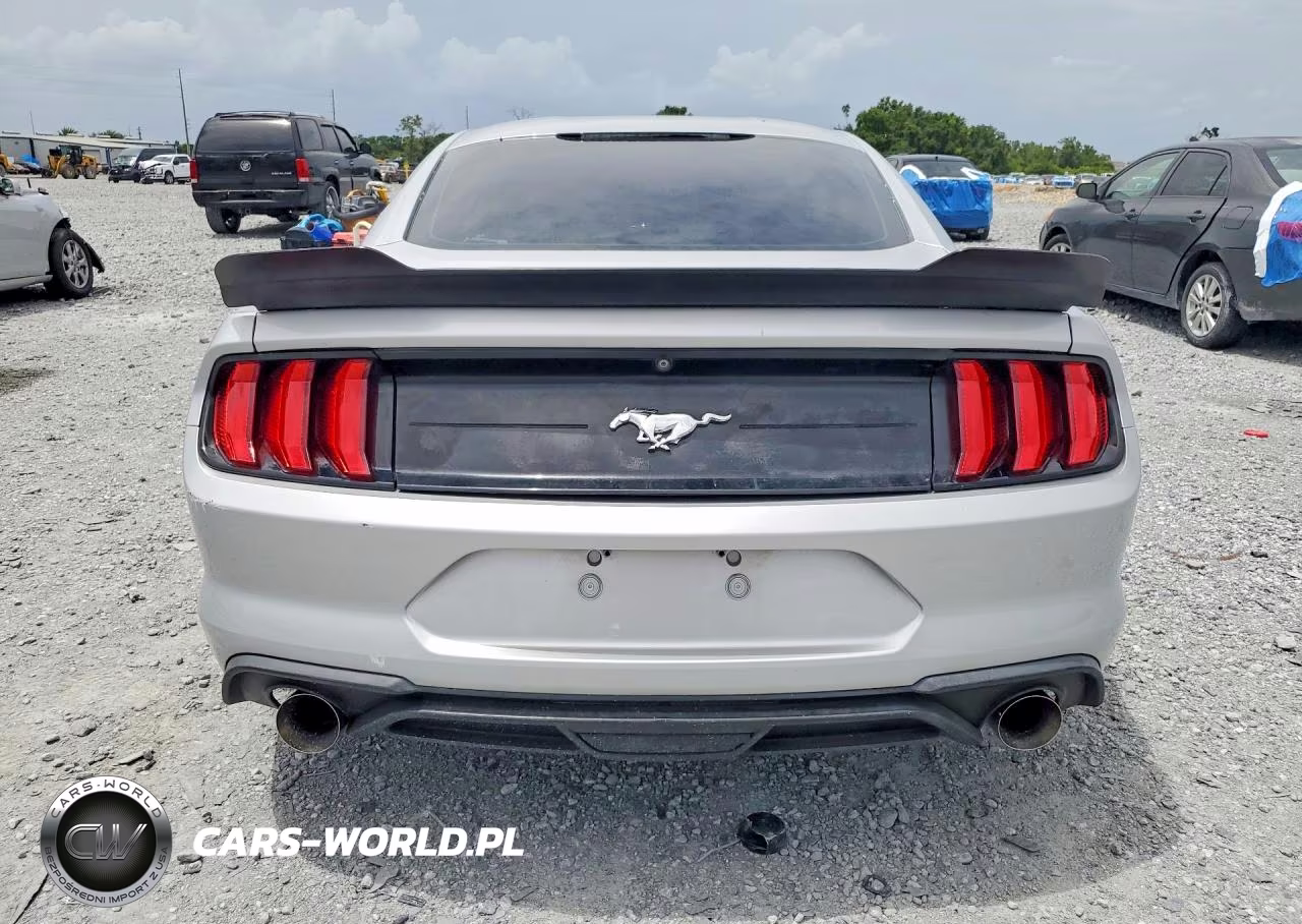 2018 Ford Mustang VIN:1FA6P8TH7J5180822 - 6