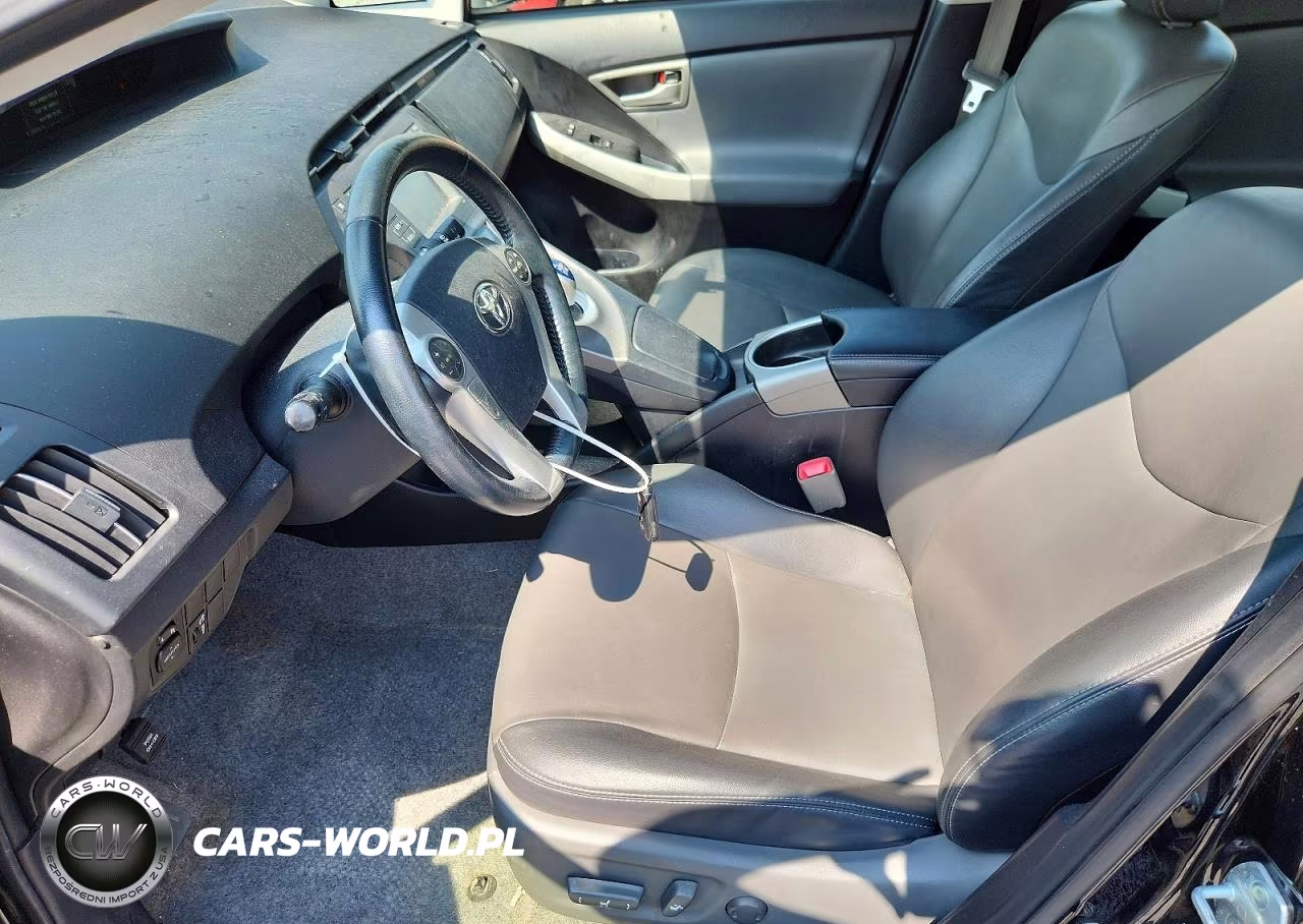 2012 Toyota Prius Four VIN:JTDKN3DU8C5534380 - 7